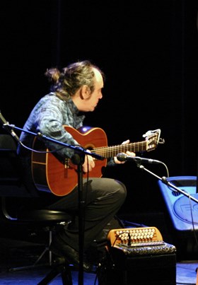 Jean-François Capou guitare, accordéon
